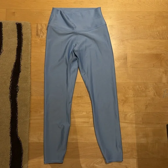 COPY - Alo yoga baby blue high waisted airlift leggings - Picture 3 of 3